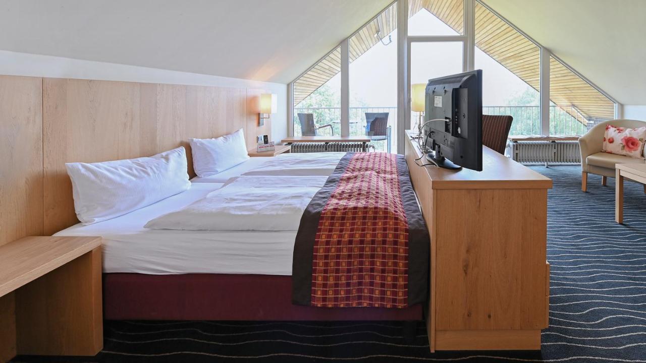 Berghotel Hohe Mark Reken Екстериор снимка